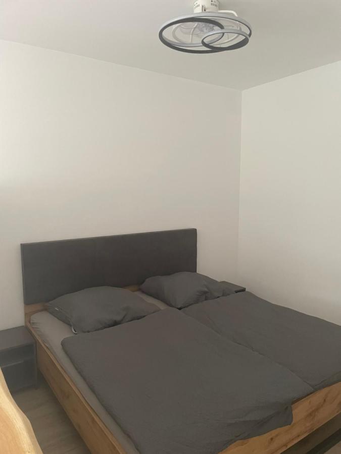 Apartment Im Freizeitpark 비스로흐 외부 사진